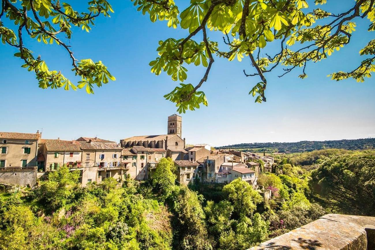 Вилла Entre Deux Rivieres Montolieu Экстерьер фото